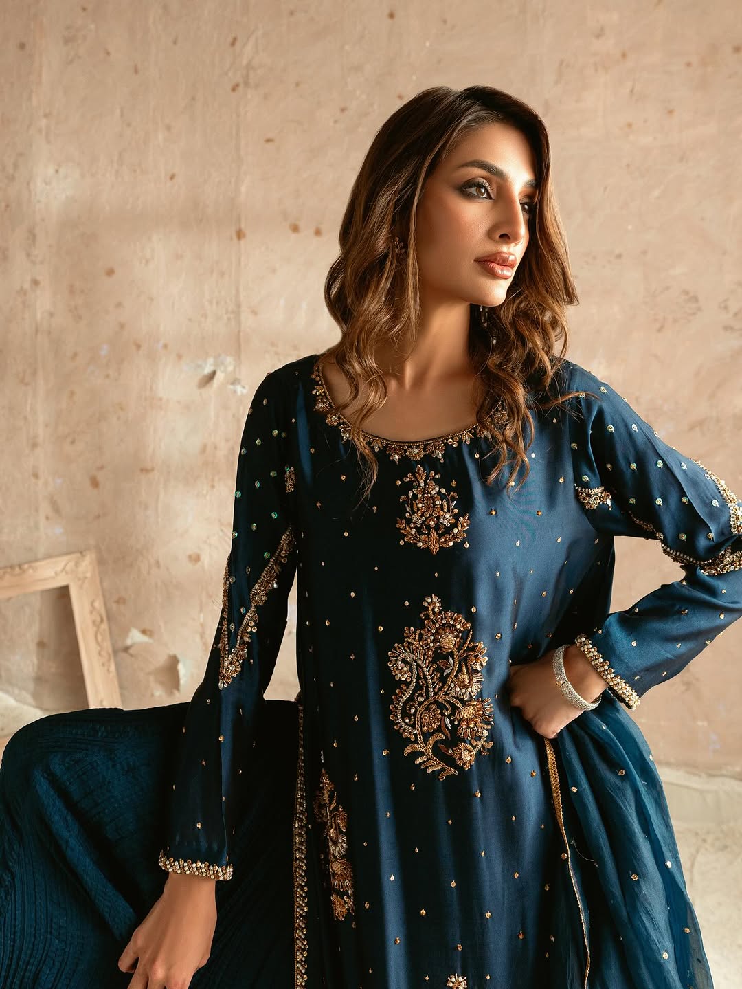 Moon Dust - Hafsa Malik