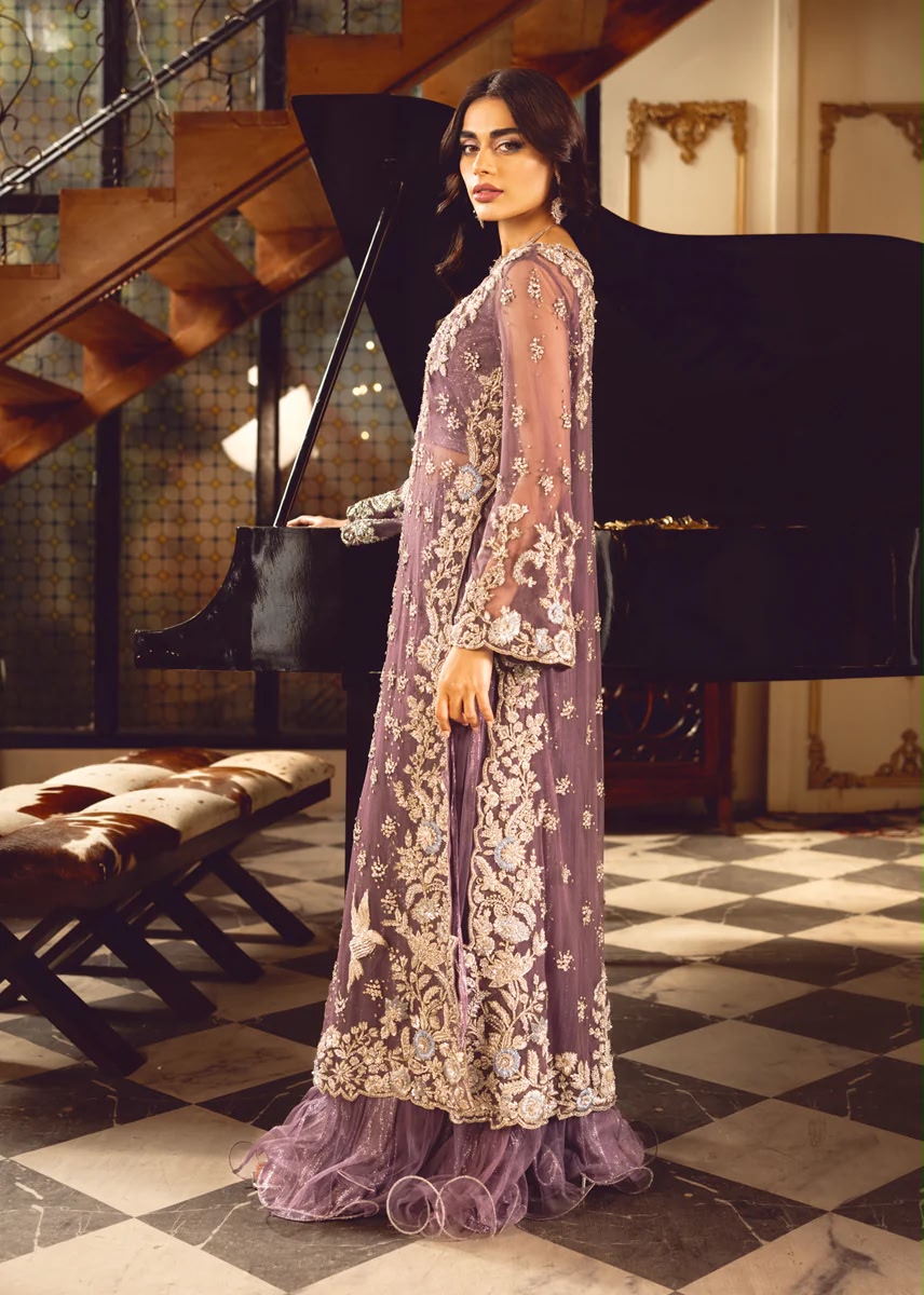 Humming Hues - Sara Rohale Asghar
