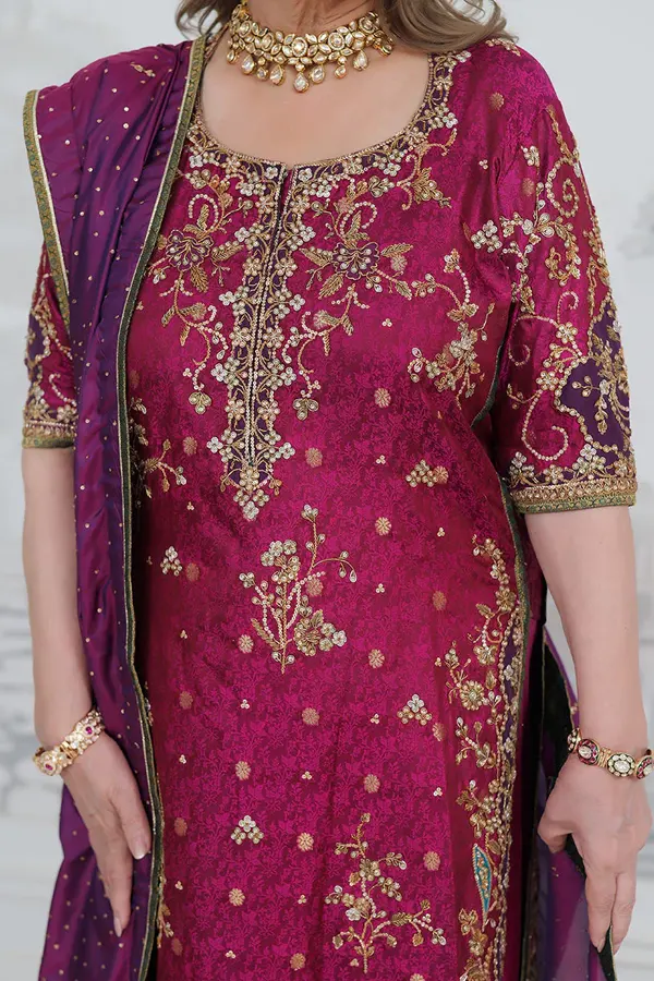 Bita Magenta Kurta – Farah Talib Aziz