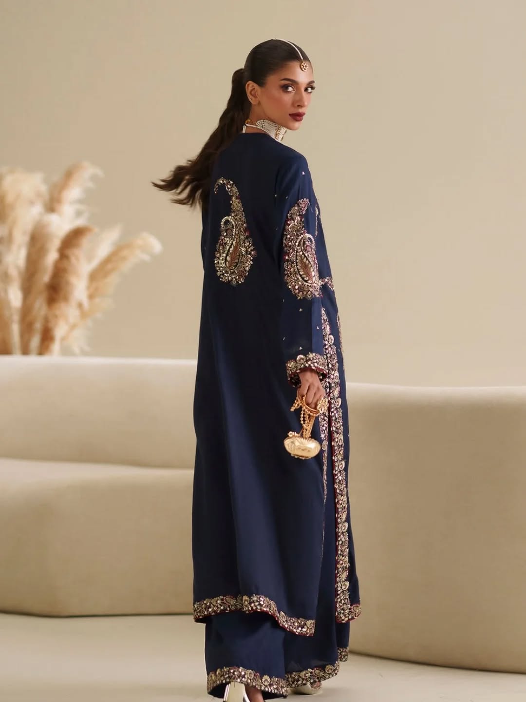 Embroidered Suit / 2 Piece Stitched Suit